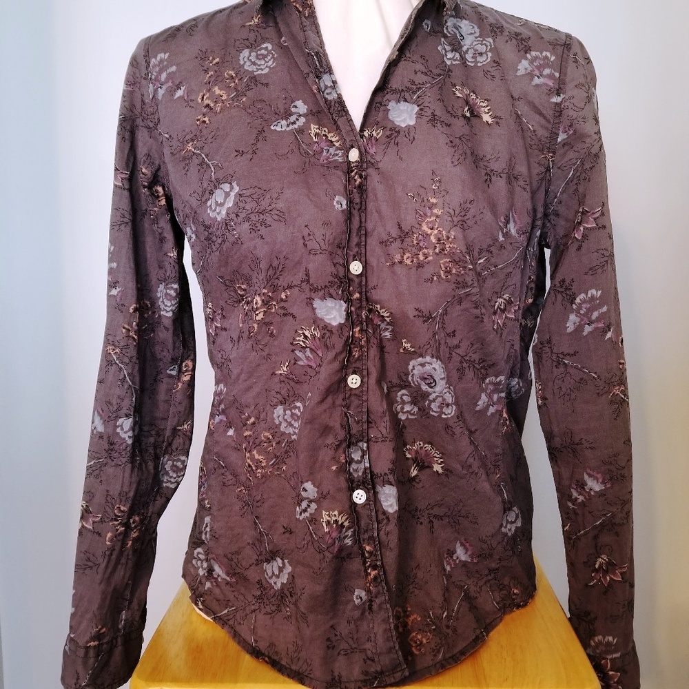American Eagle floral button down, medium